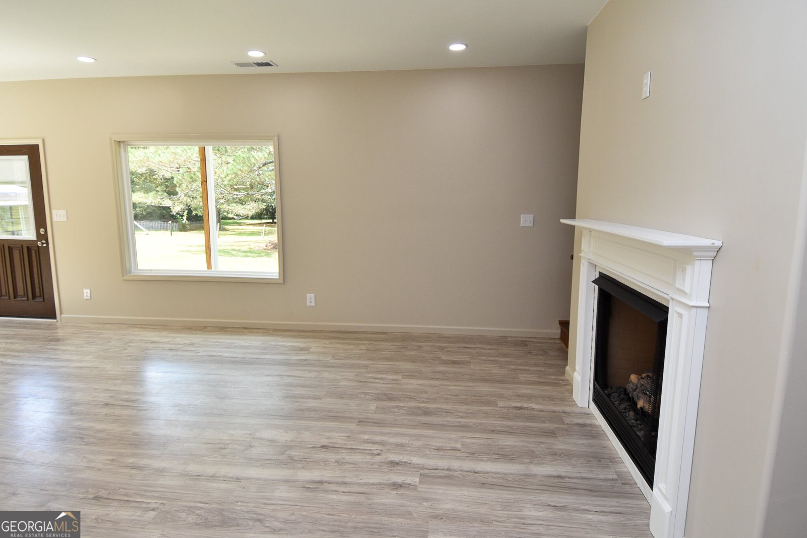 124 Johnson Street Barnesville - Photo 8