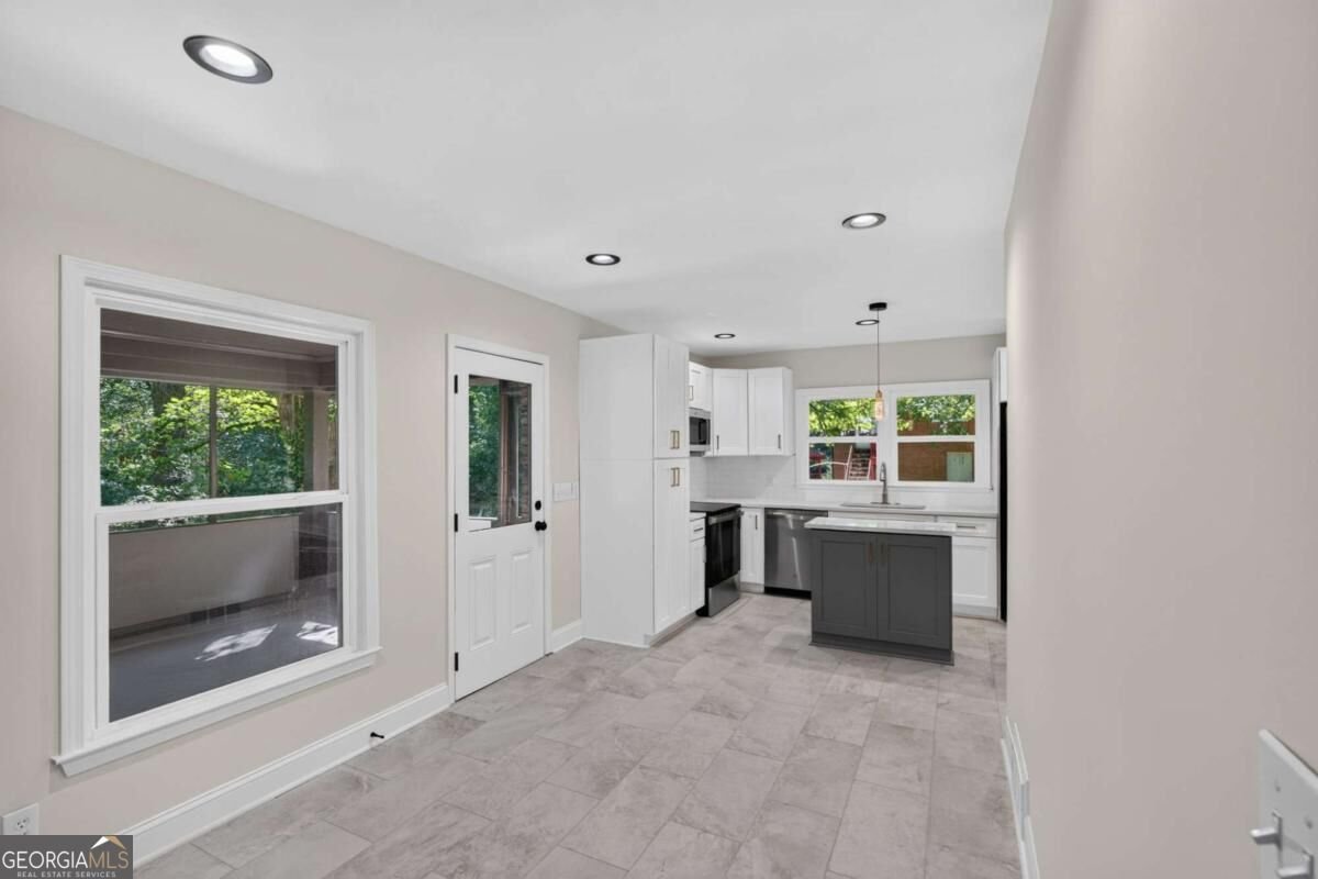 878 Falcon Drive Atlanta - Photo 16