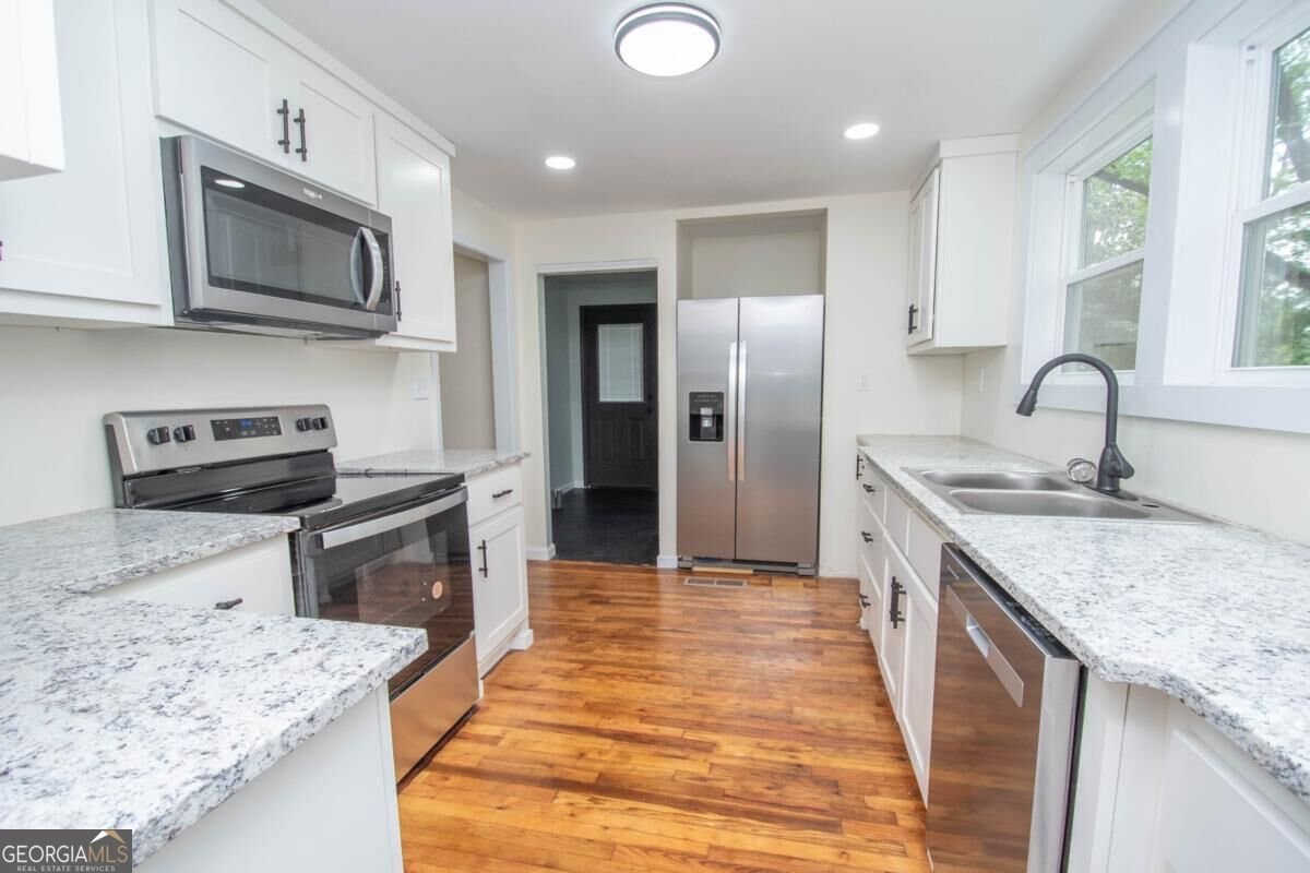 250 Lagrange Street Grantville - Photo 6