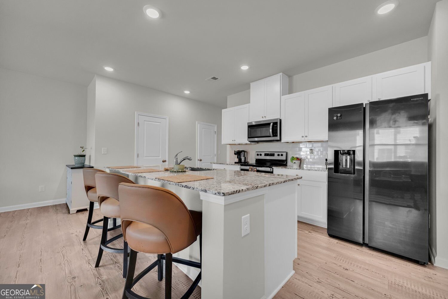 5235 Canberra Drive Flowery Branch - Photo 10
