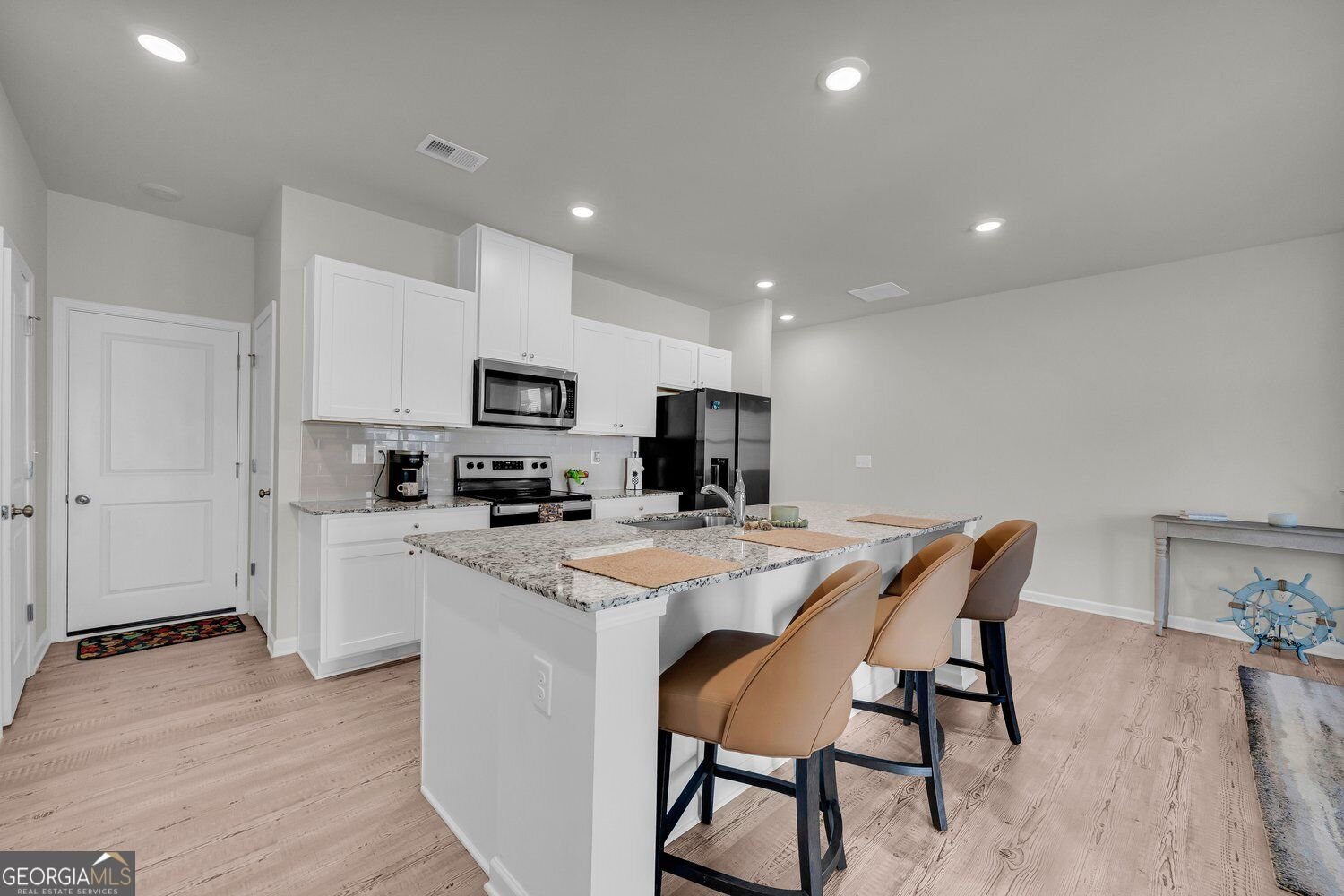5235 Canberra Drive Flowery Branch - Photo 15