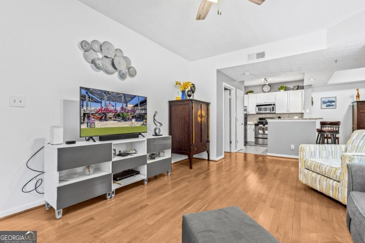 1250 Parkwood Circle Atlanta - main photo