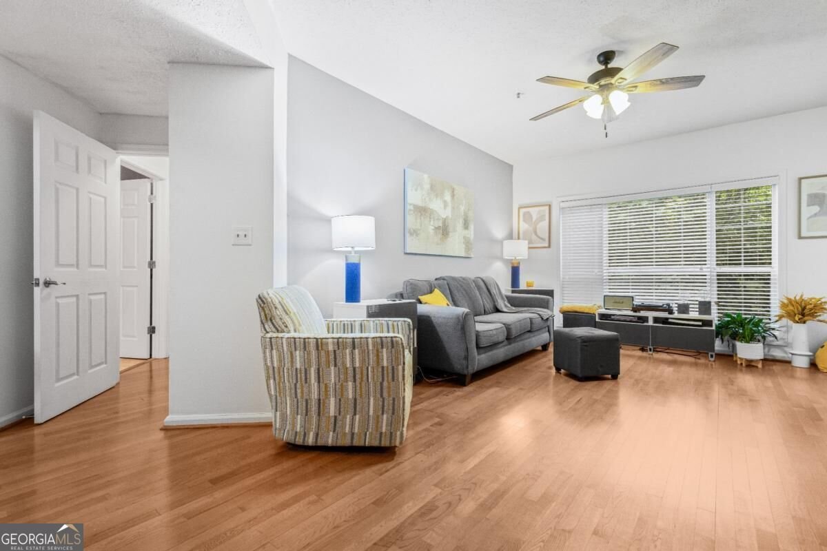 1250 Parkwood Circle Atlanta - Photo 14