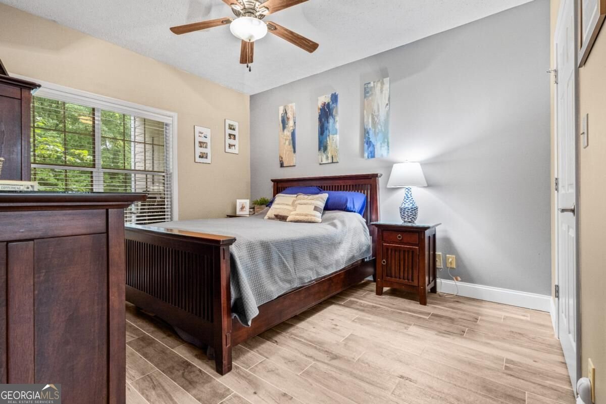 1250 Parkwood Circle Atlanta - Photo 9