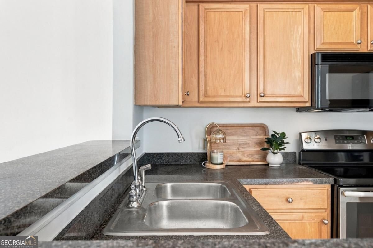 1184 Village Court Atlanta - Photo 13