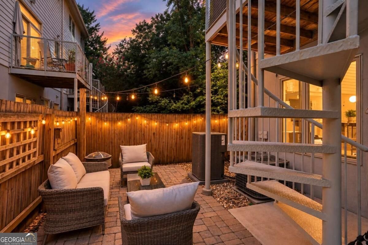 1357 Stirling Circle Atlanta - Photo 12