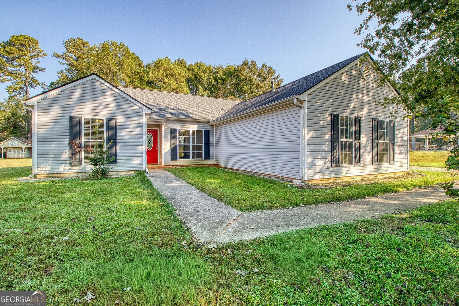 130 Shamrock Way Newnan - main photo