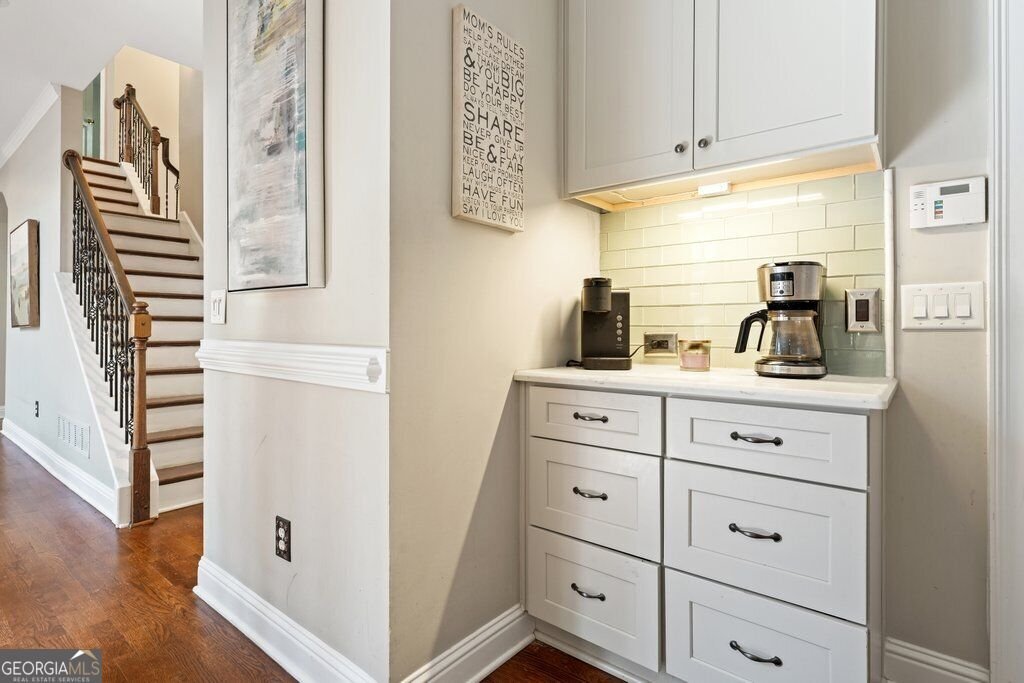 624 Devon Brooke Drive Woodstock - Photo 11