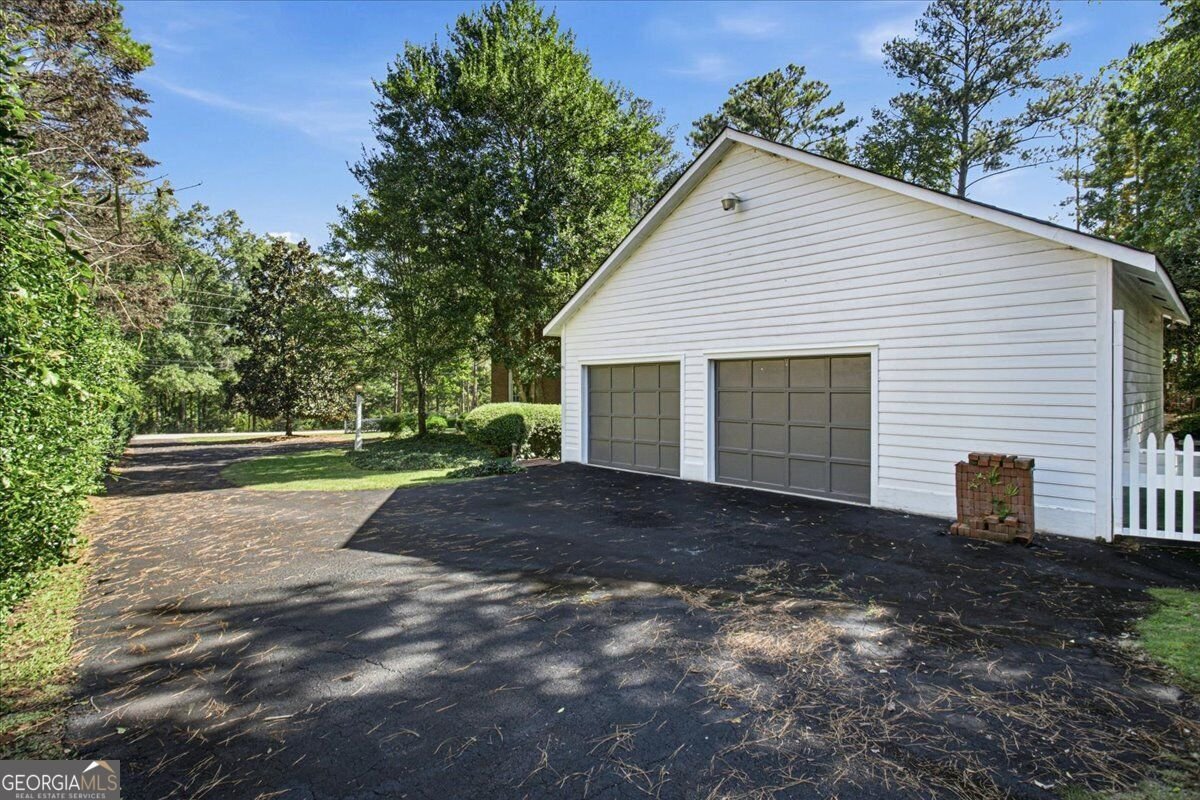 405 Pine Hill Road Griffin - Photo 9