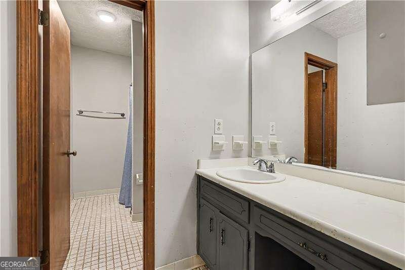 4238 Rocky Ledge Way Snellville - Photo 16