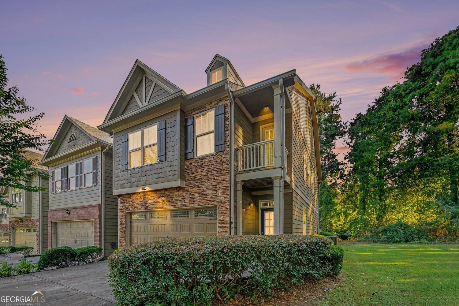 185 Sunset Lane Woodstock - main photo