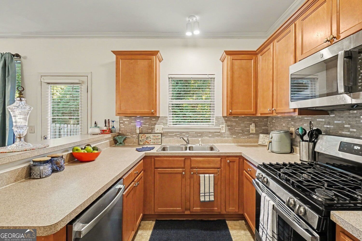 185 Sunset Lane Woodstock - Photo 11