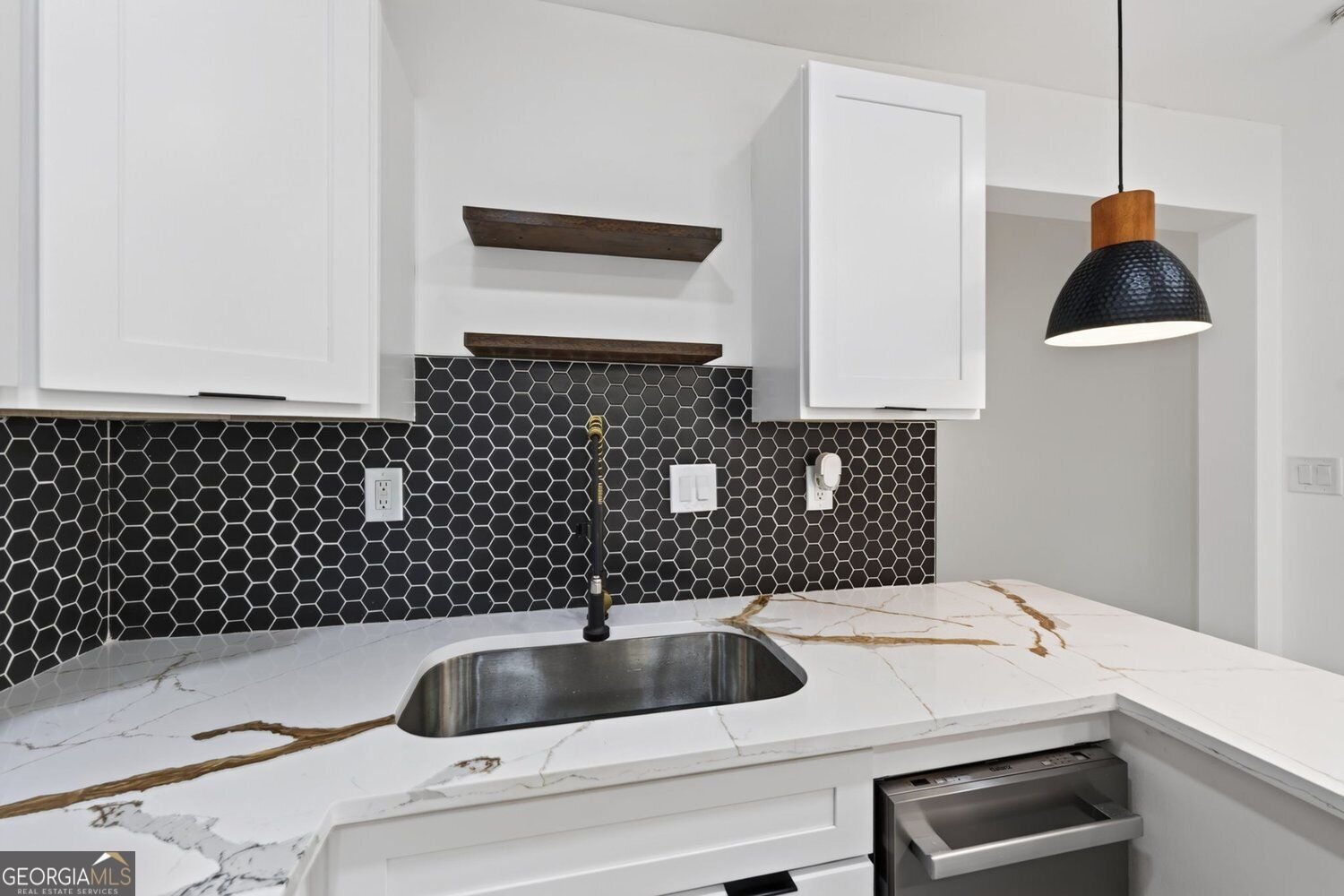 1046 Cheaves Drive Forest Park - Photo 12