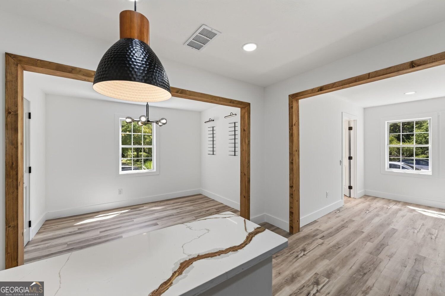 1046 Cheaves Drive Forest Park - Photo 14