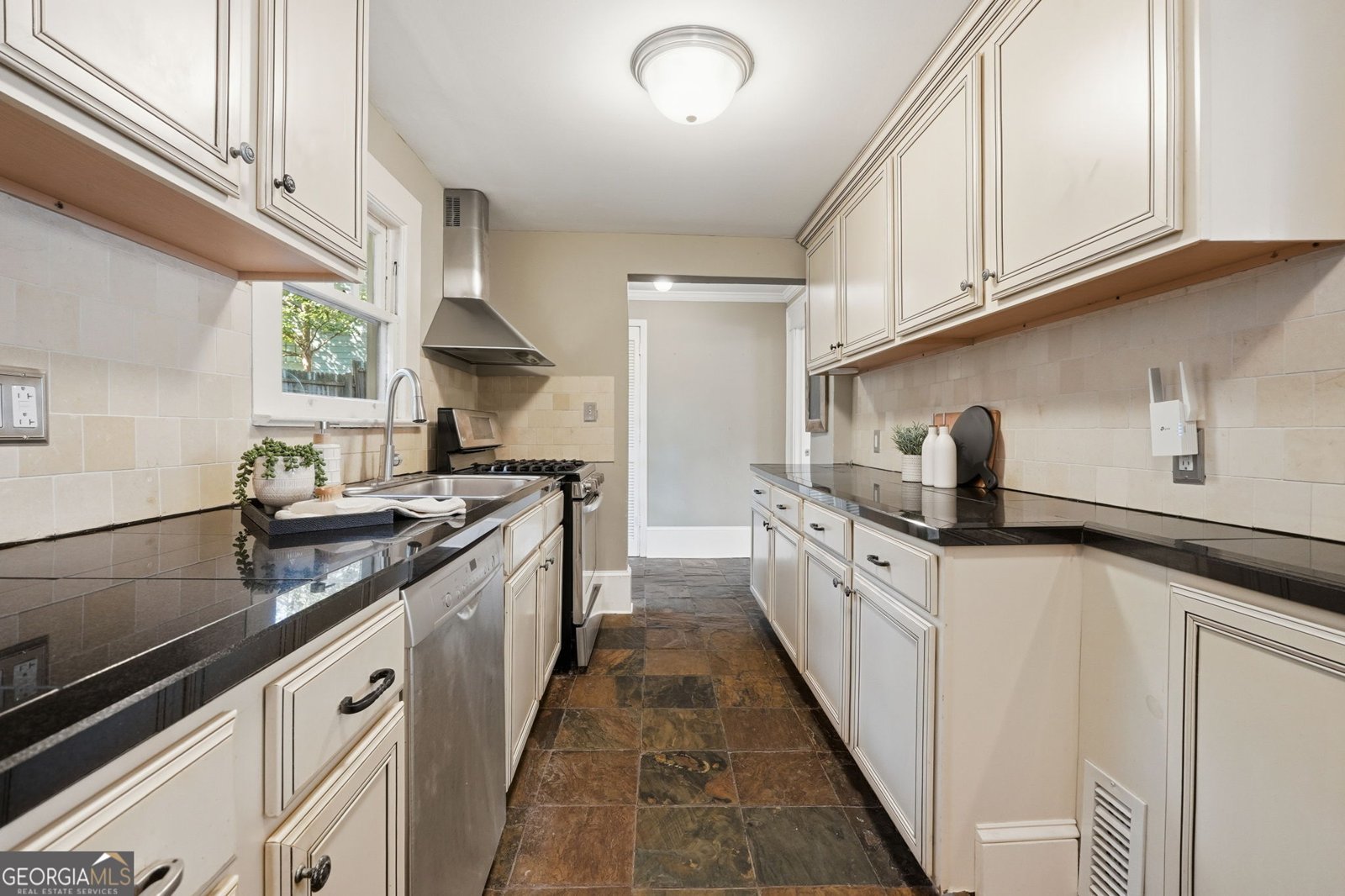 423 Fayetteville Road Decatur - Photo 20
