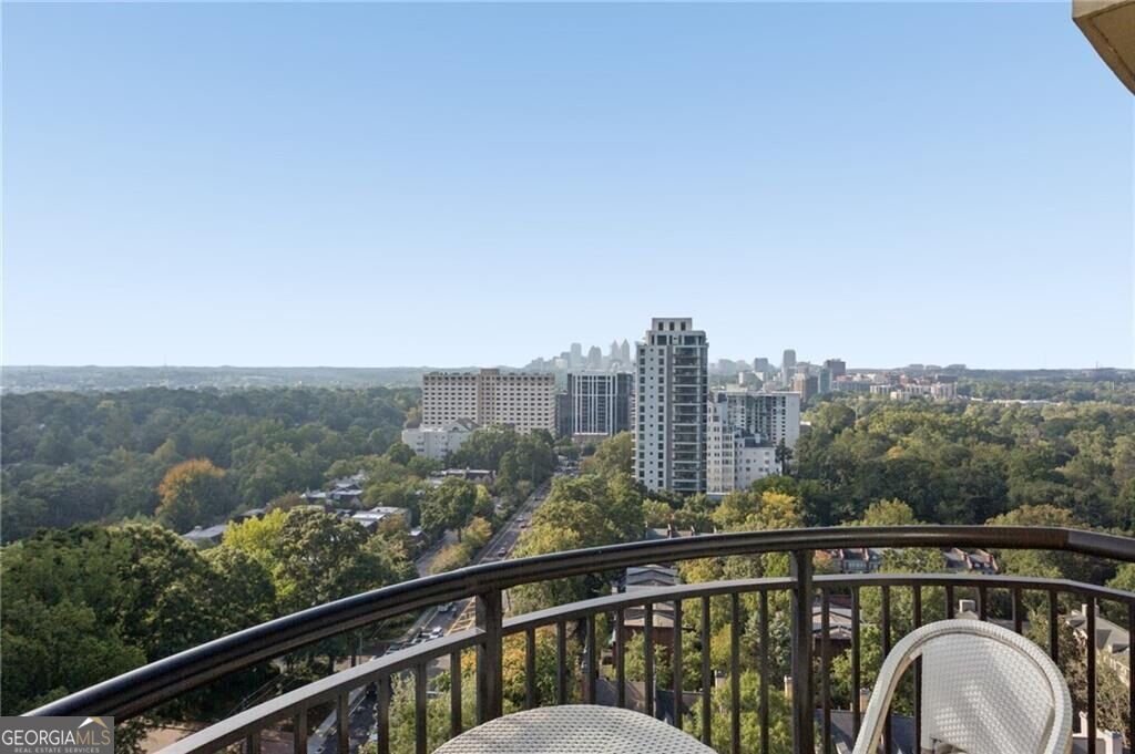 2626 Peachtree Road Atlanta - Photo 8