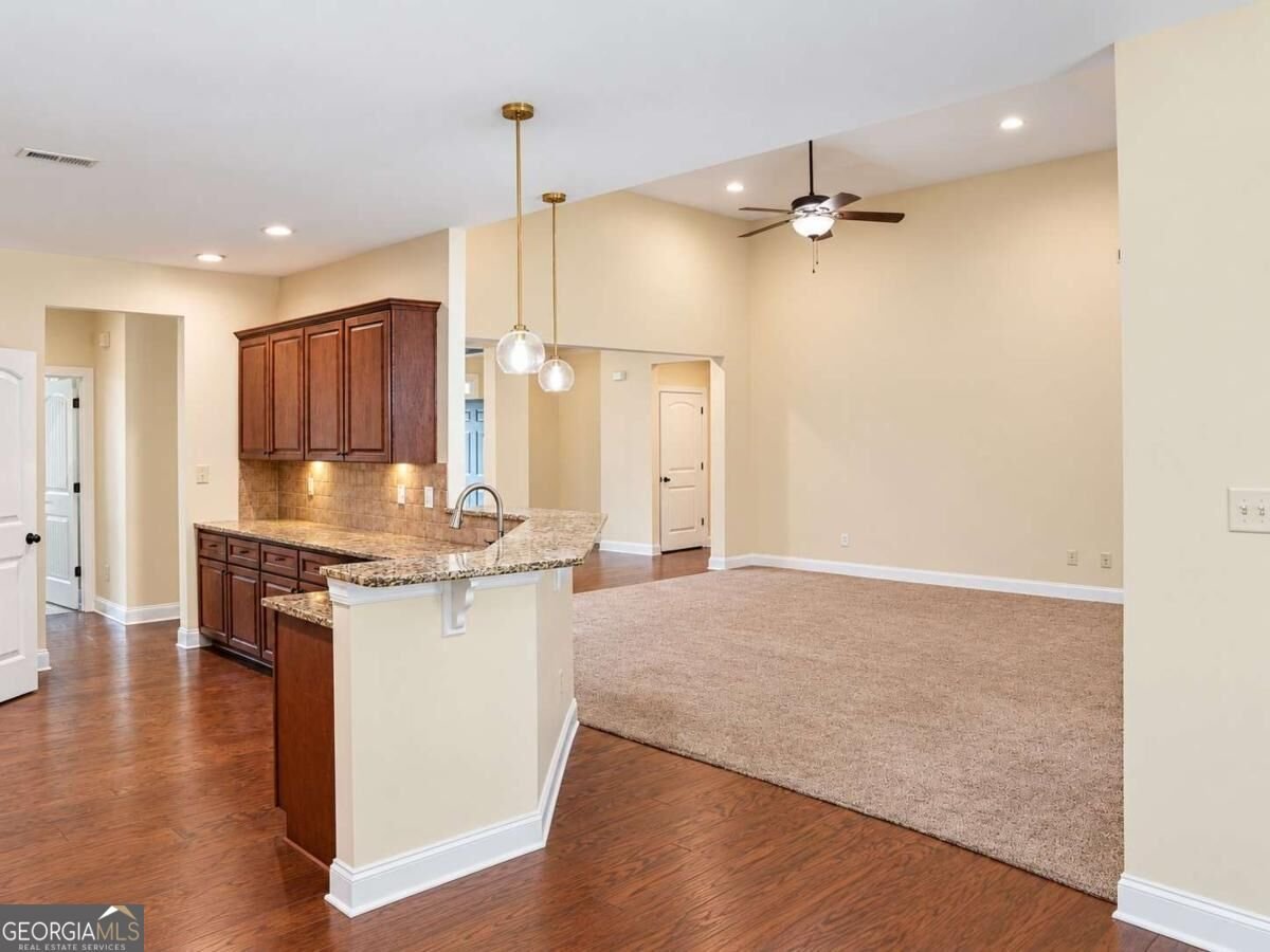 260 Timbercreek Estates Drive Sharpsburg - Photo 6