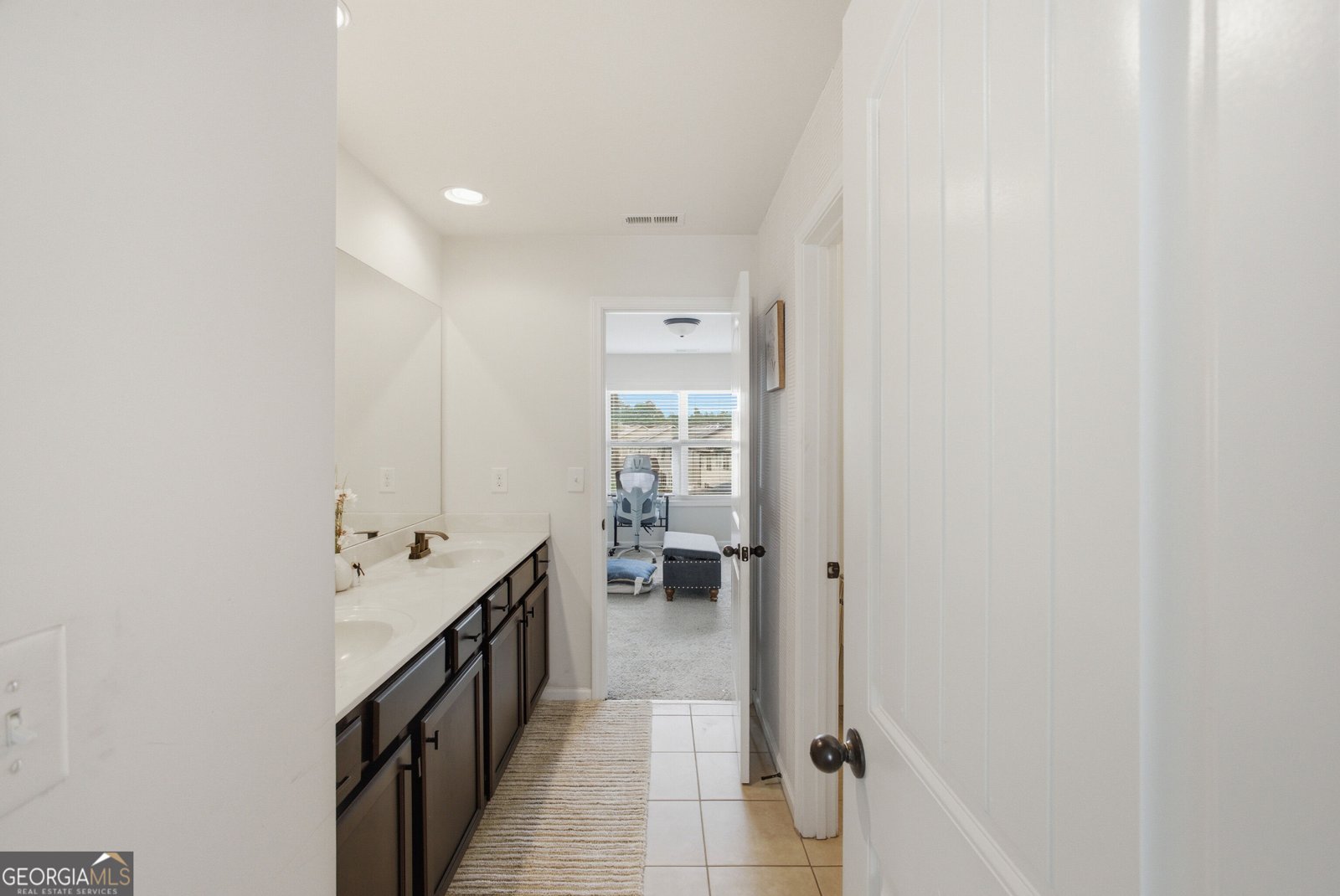 1382 Skipping Stone Court Dacula - Photo 39
