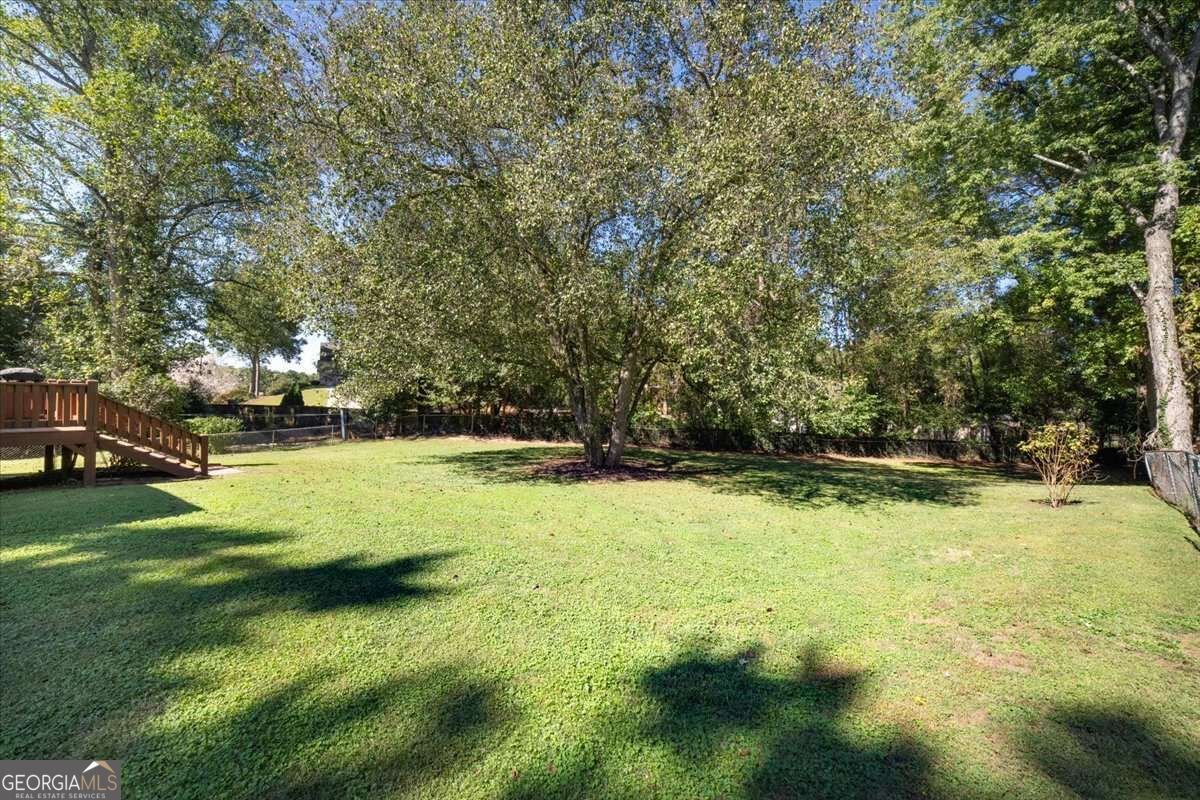 404 Hill Crest Court Woodstock - Photo 32