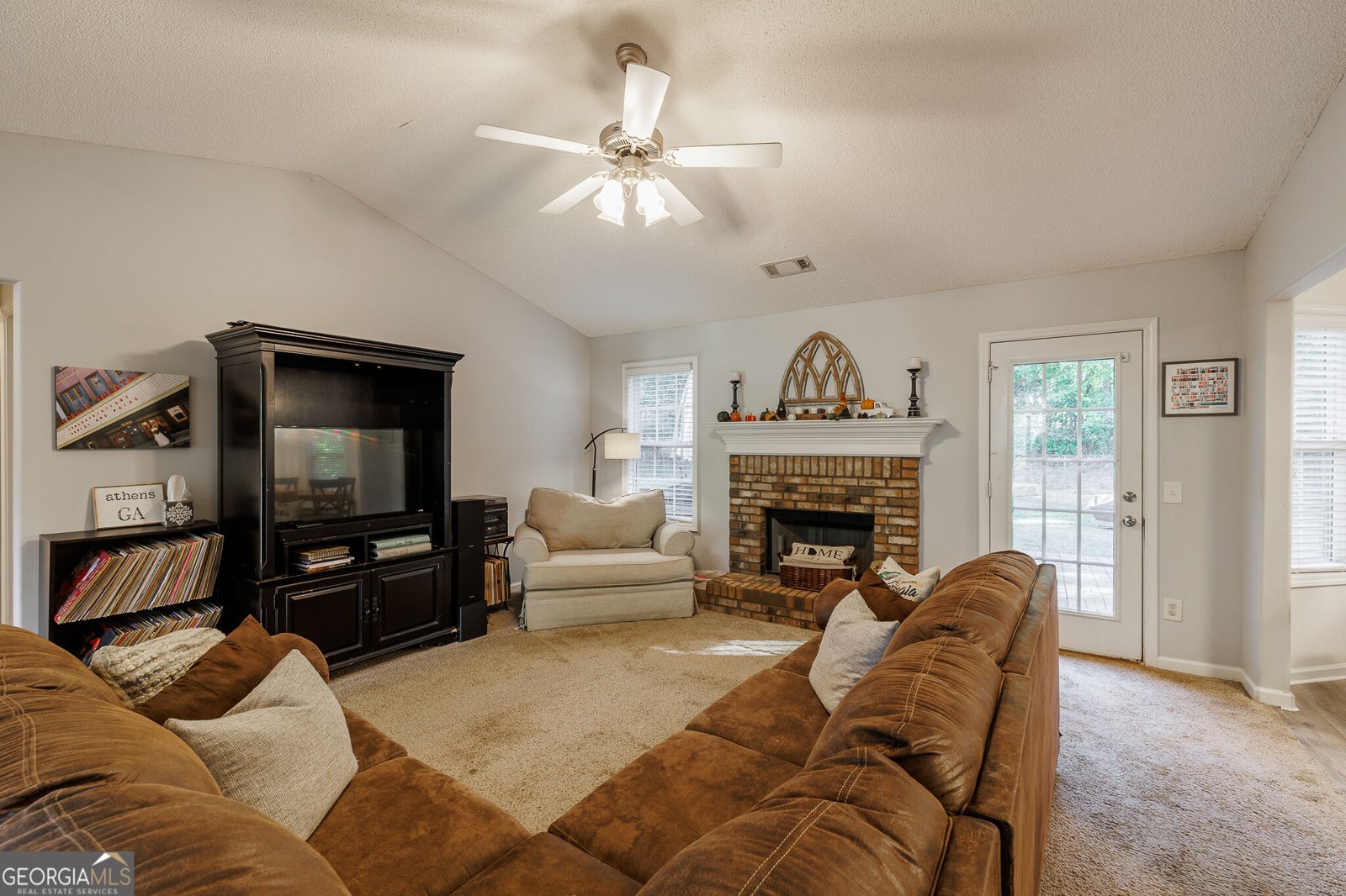 246 Bryant Drive Hull - Photo 11