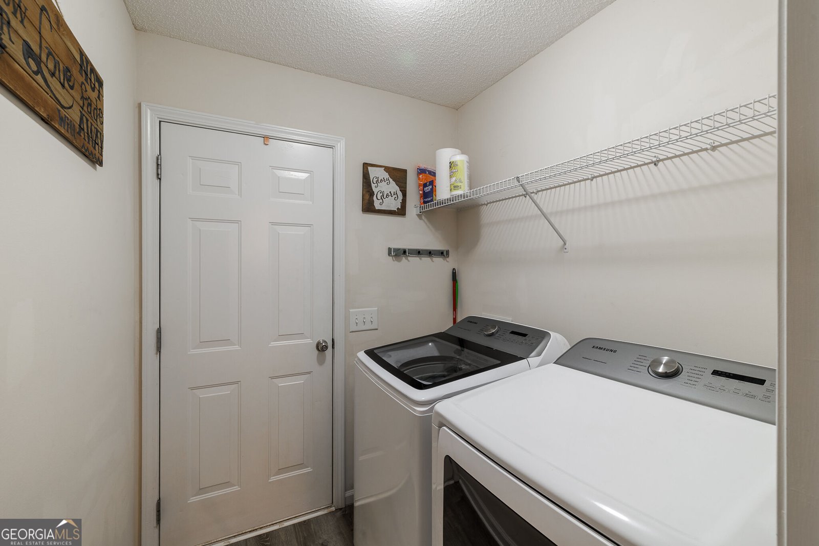246 Bryant Drive Hull - Photo 17