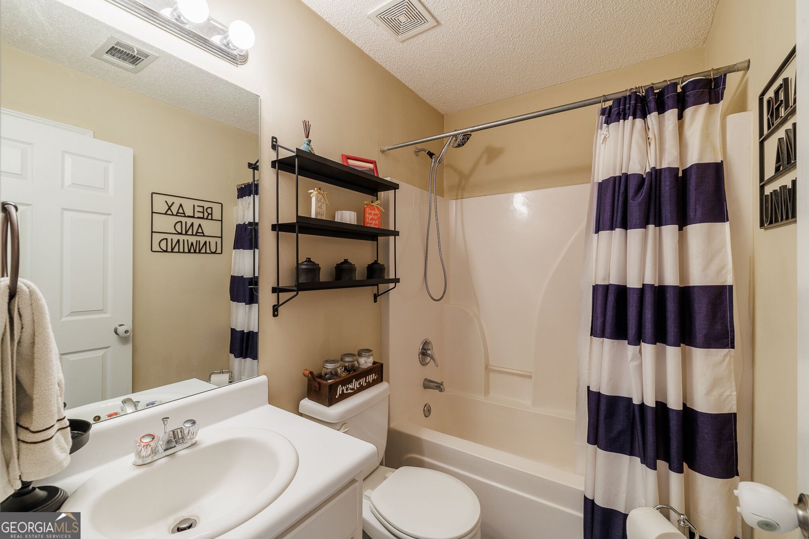 246 Bryant Drive Hull - Photo 26