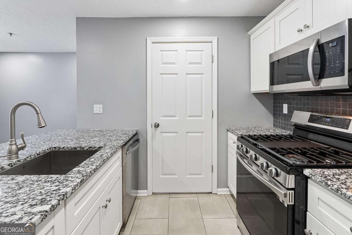 2178 River Heights Court Marietta - Photo 14