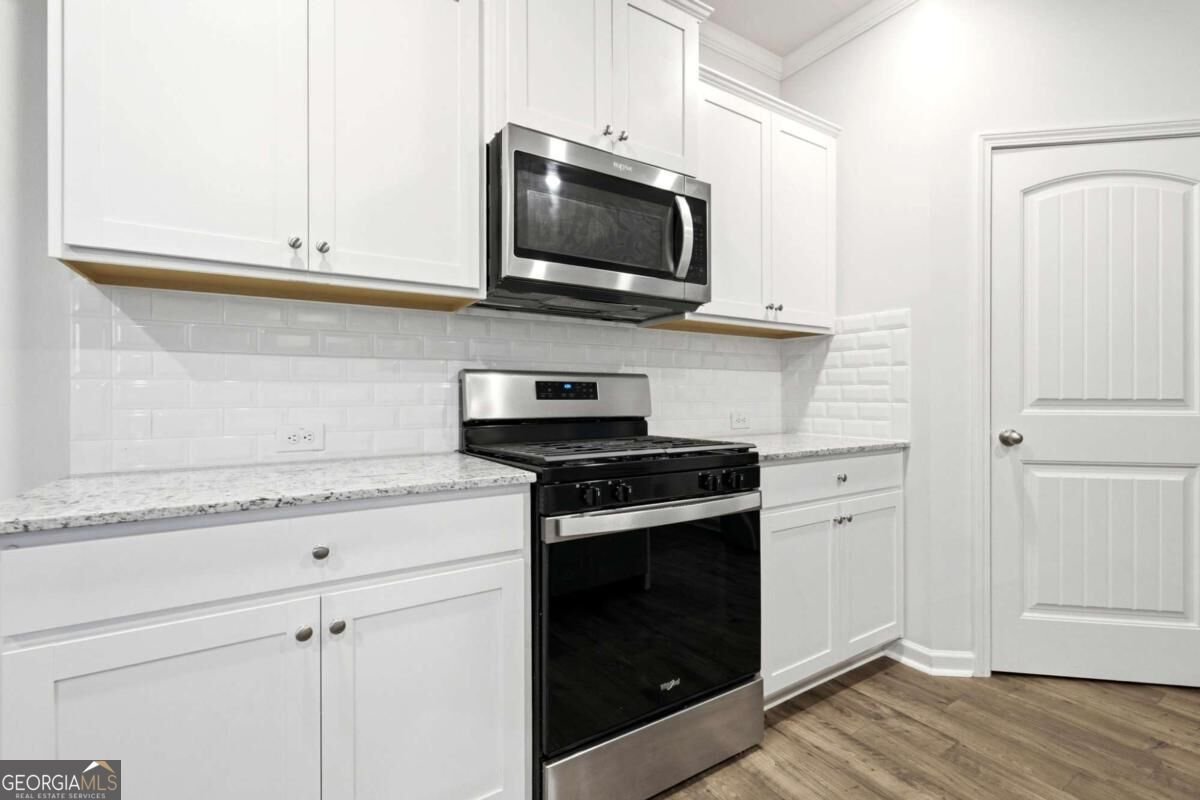 243 Berkeley Trace Braselton - Photo 10