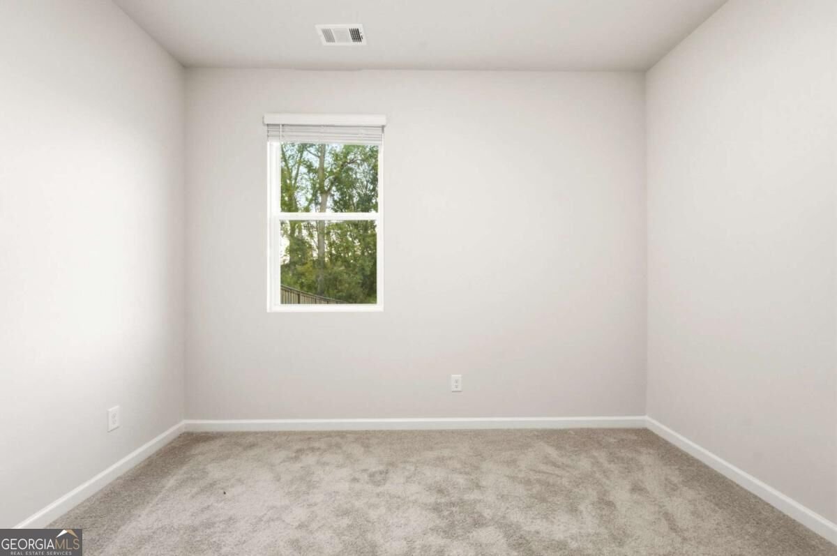 243 Berkeley Trace Braselton - Photo 17