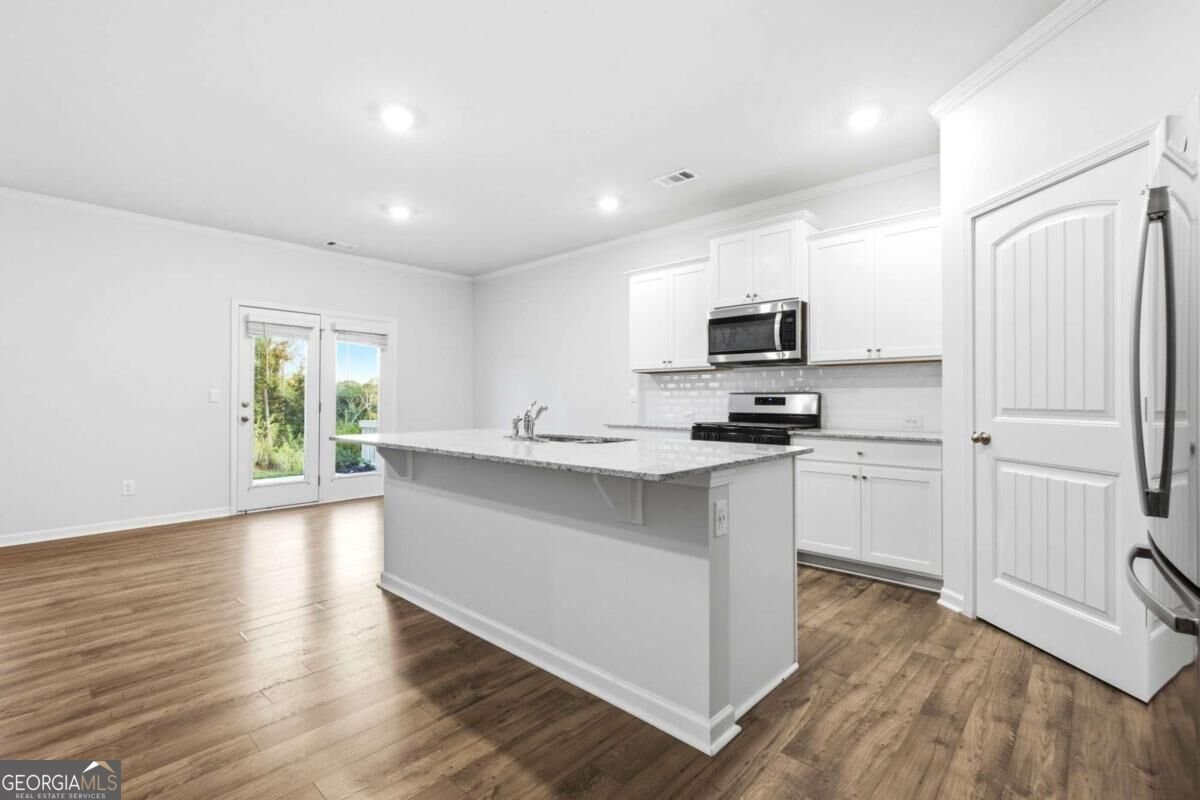 243 Berkeley Trace Braselton - Photo 8