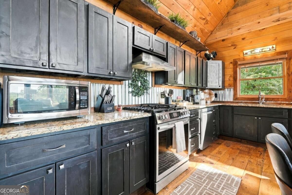 221 Foxfire Road Blue Ridge - Photo 11