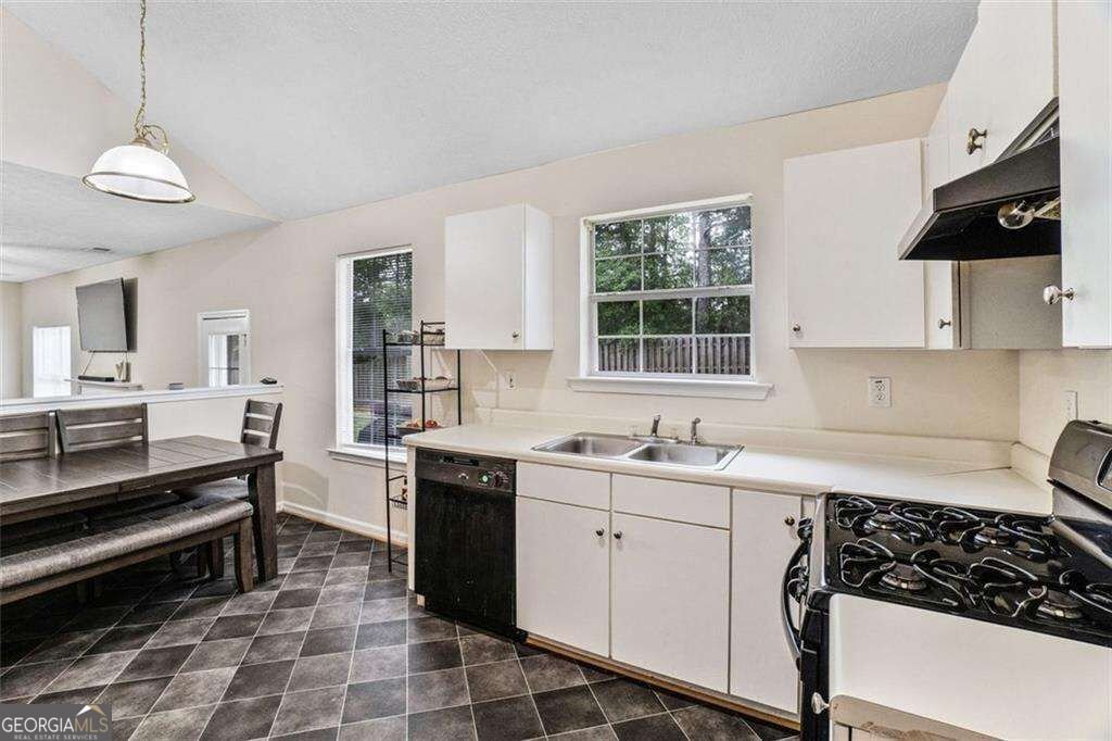675 Michael Circle Monroe - Photo 12