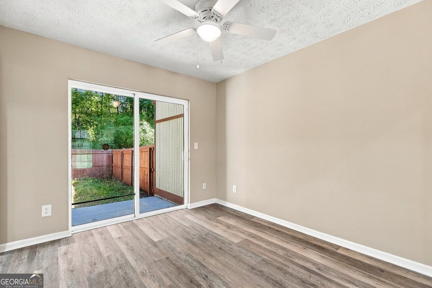 818 Heritage Oaks Drive Stone Mountain - Photo 12