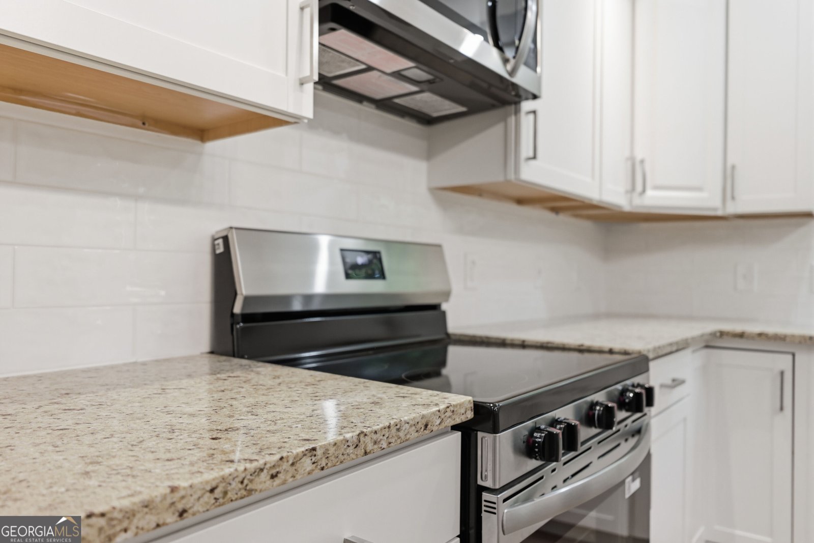 1041 Country Club Circle Union Point - Photo 20