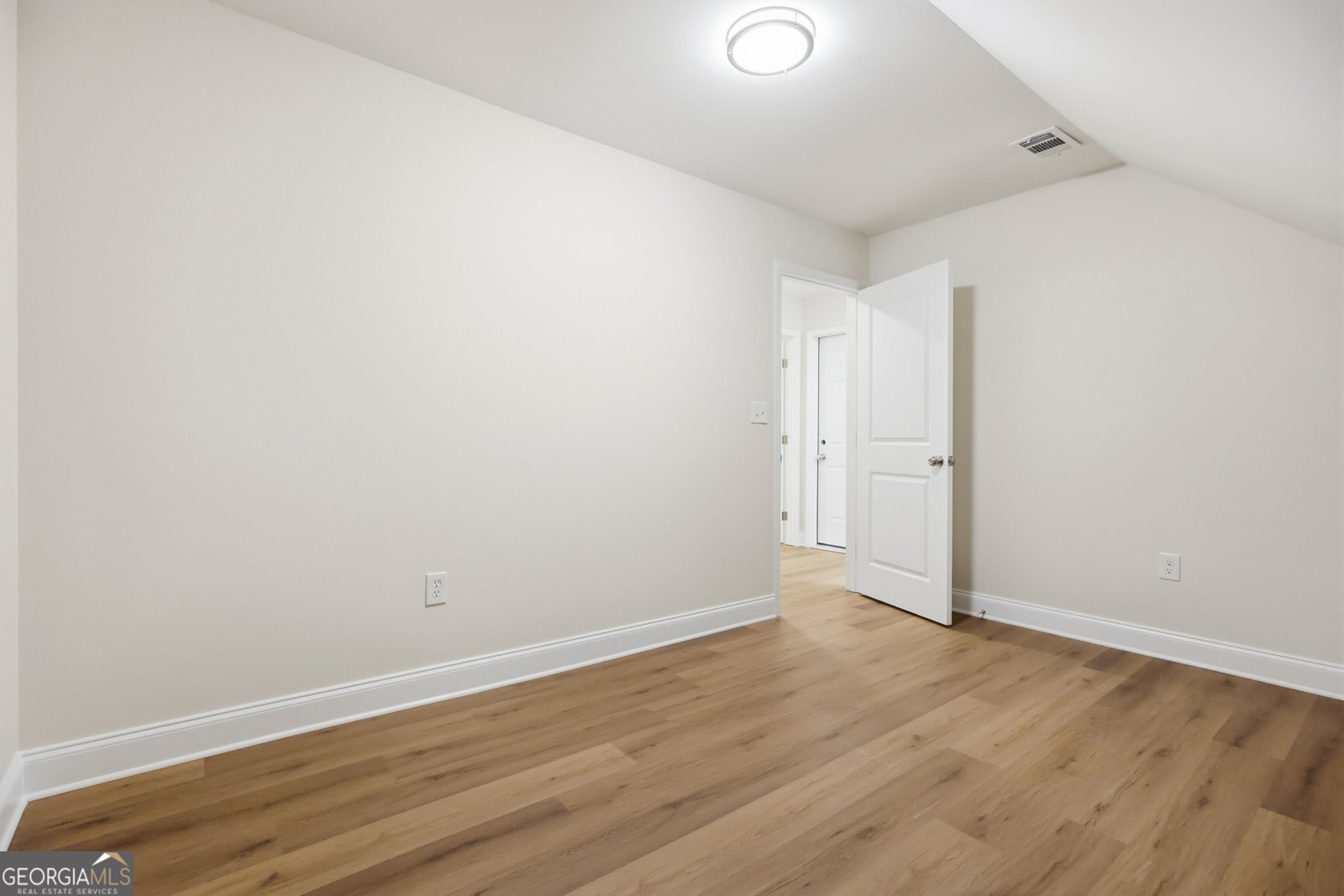 1041 Country Club Circle Union Point - Photo 37