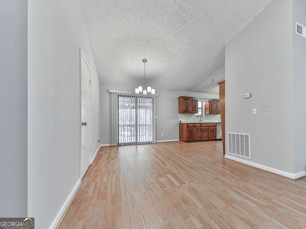 5506 Vaughn Road Woodstock - Photo 11