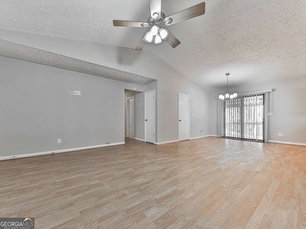 5506 Vaughn Road Woodstock - Photo 8