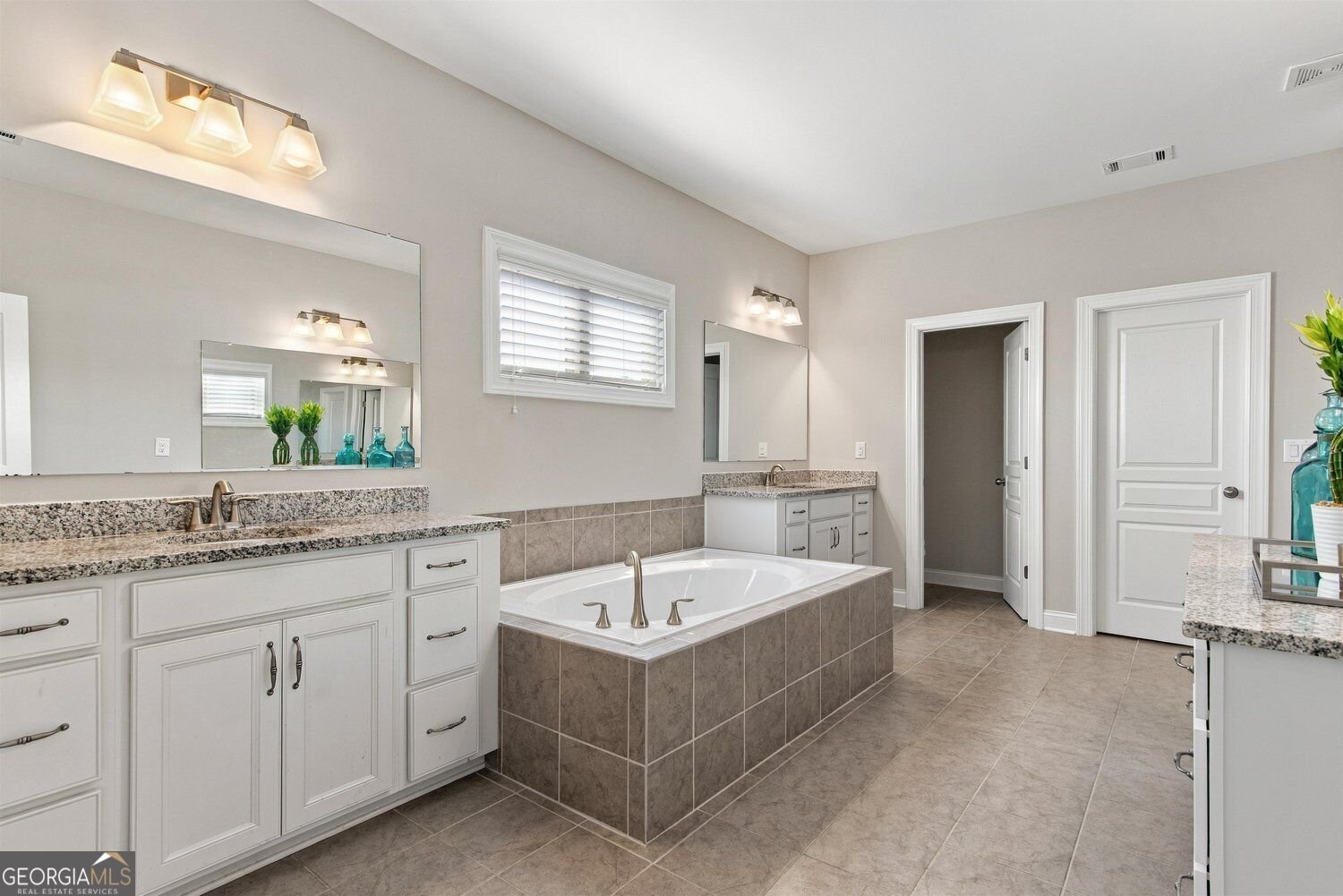 4450 Ivanhoe Walk Cumming - Photo 29