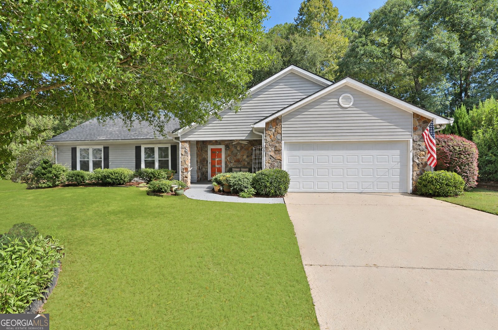 422 Hampton Green Peachtree City - main photo