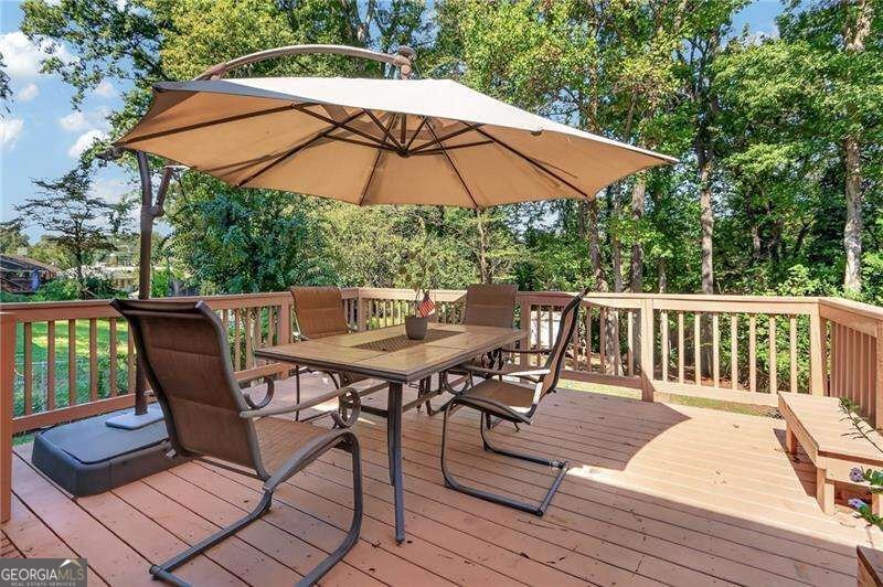 2085 Clearwater Drive Marietta - Photo 10