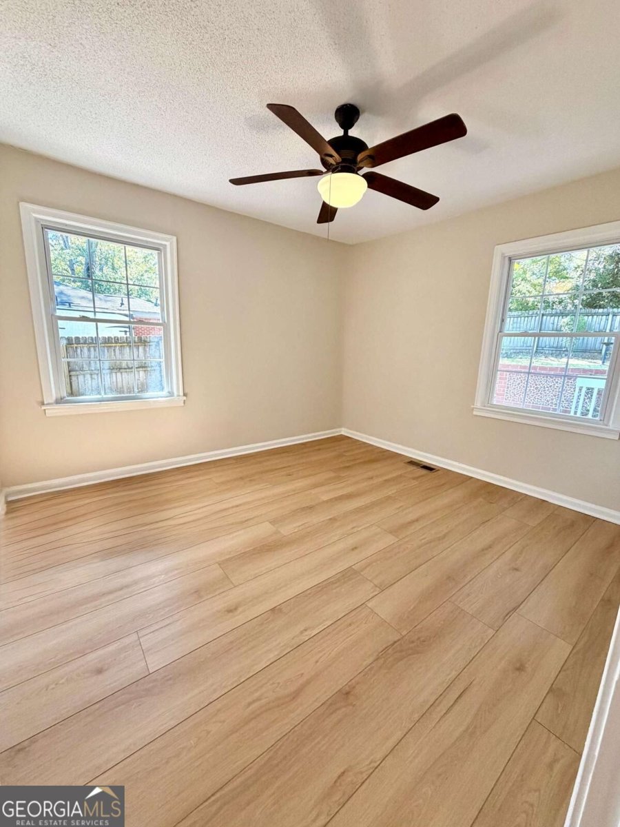 199 Bishop Drive Marietta - Photo 19
