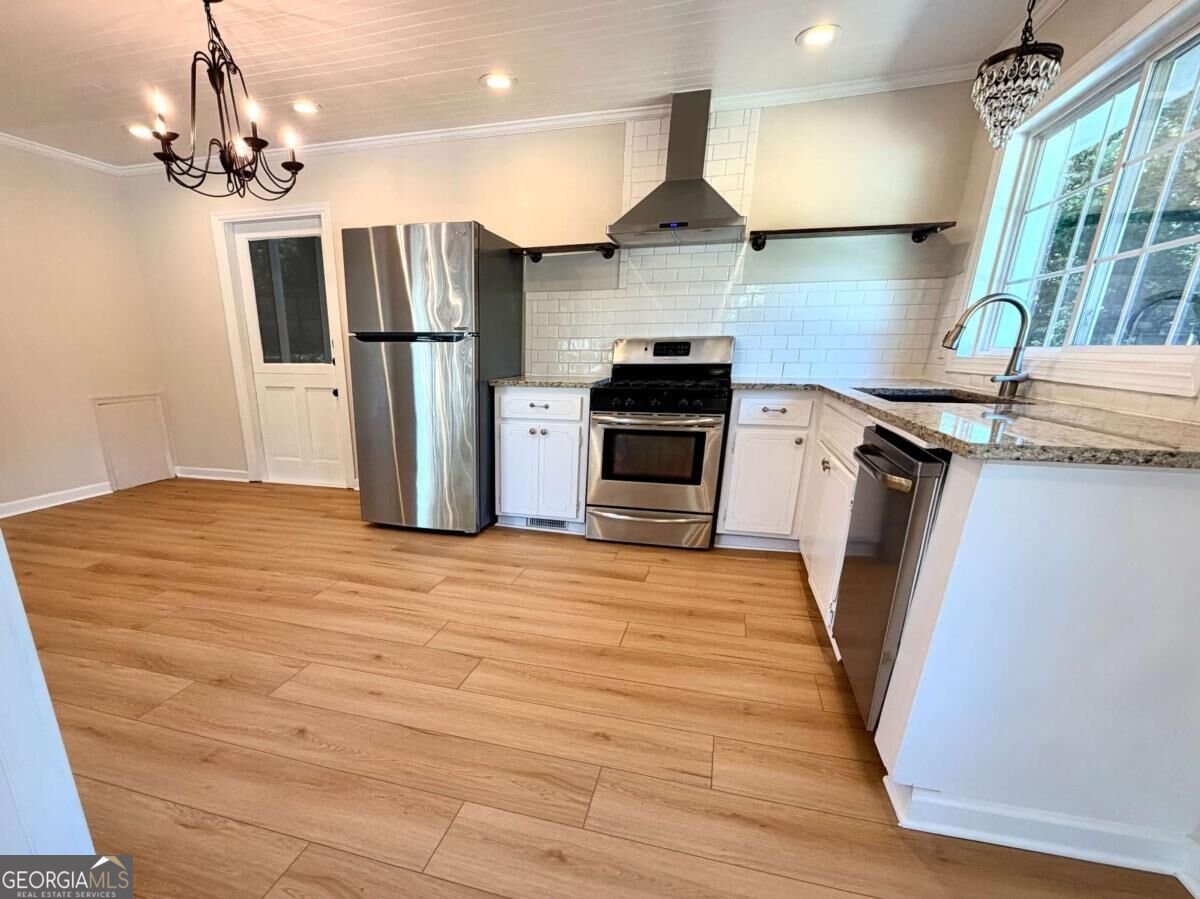 199 Bishop Drive Marietta - Photo 8