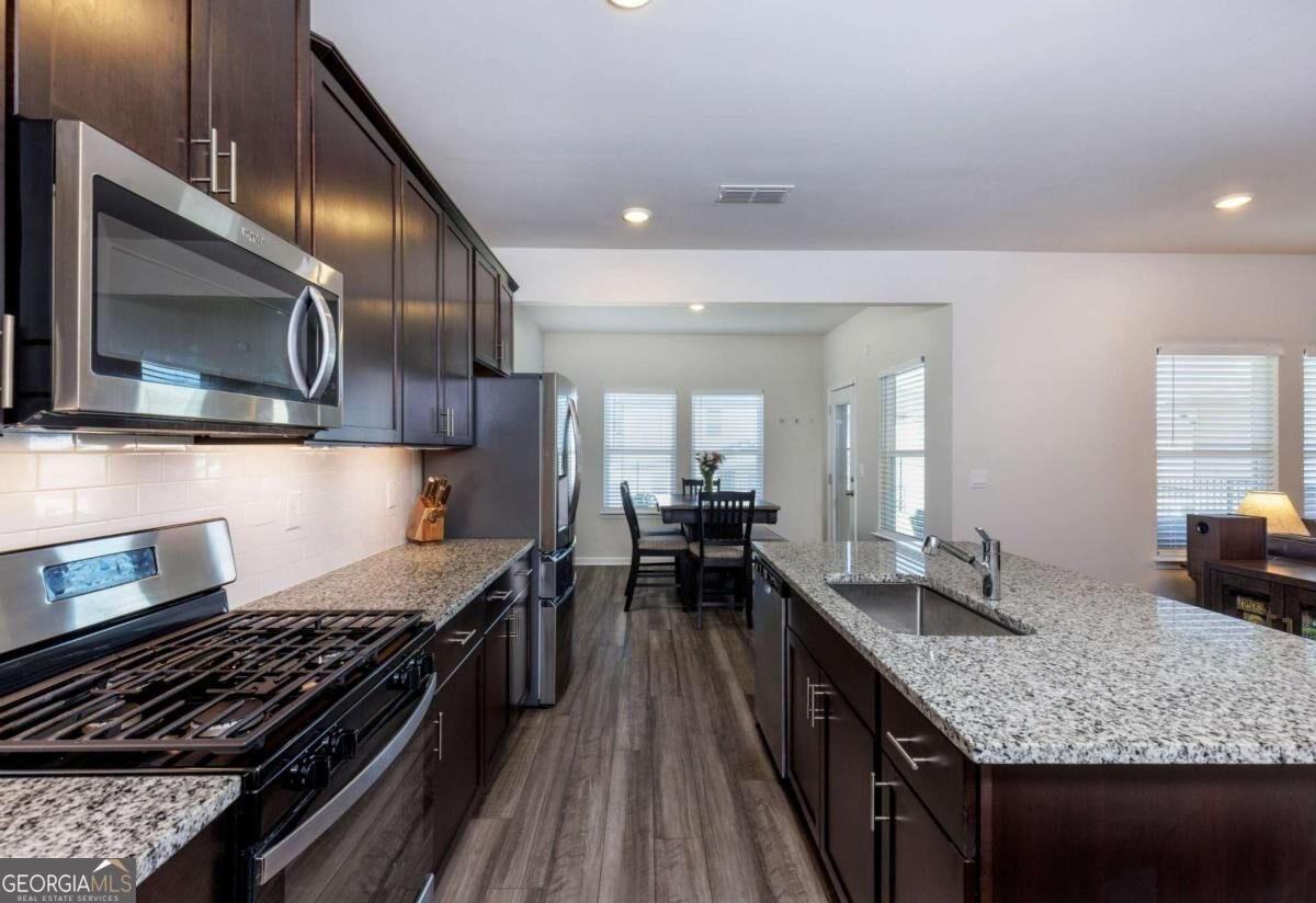 2490 Canning View Avenue Lawrenceville - Photo 11
