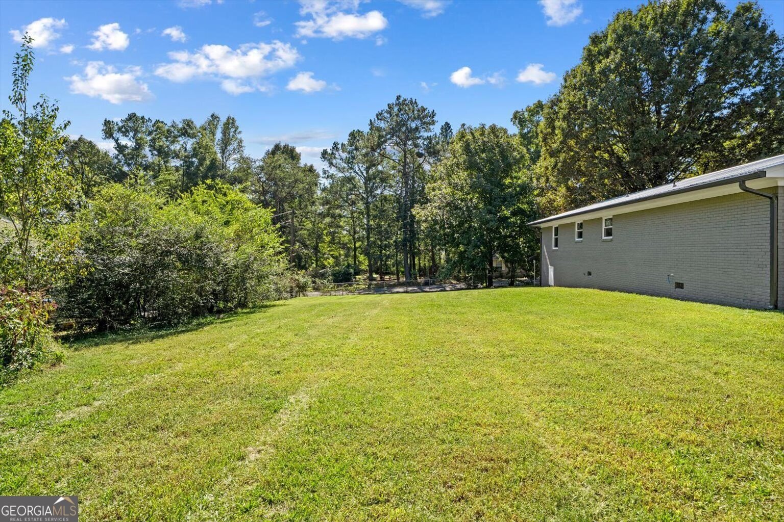 239 Mountain View Circle Chatsworth - Photo 19