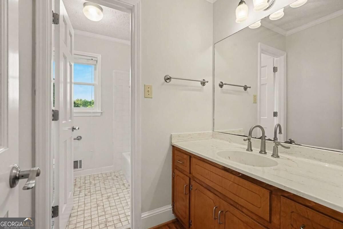 4857 Castlewood Drive Lilburn - Photo 27