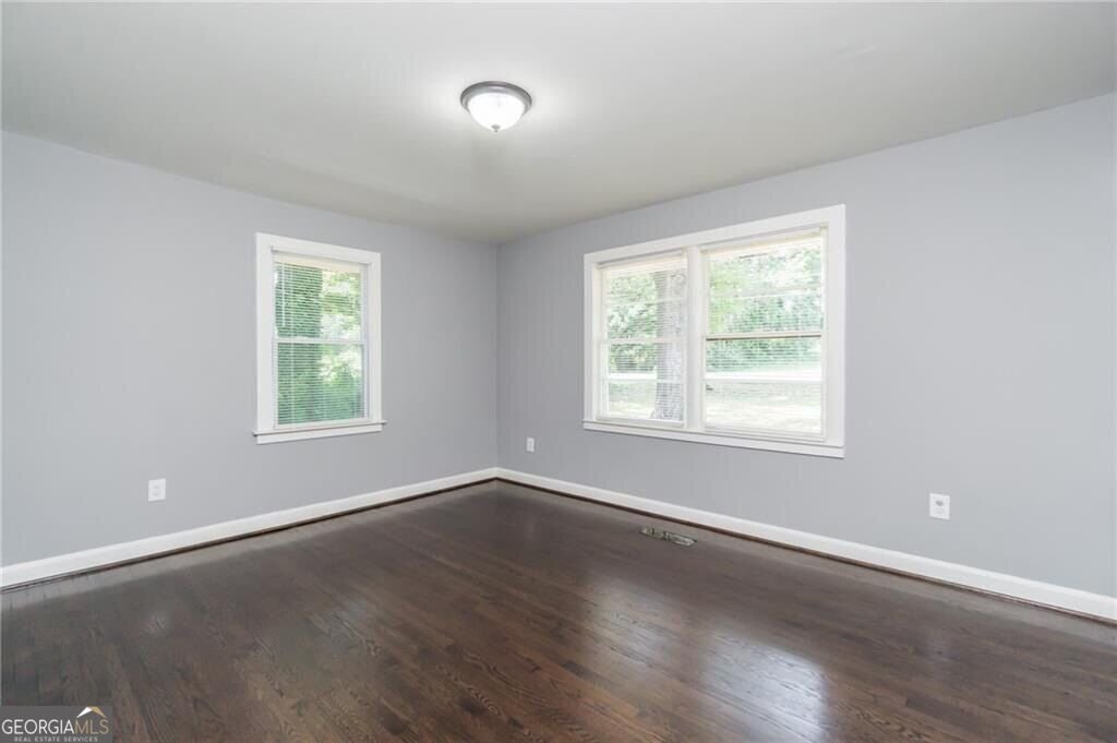 2101 Brockett Road Tucker - Photo 9