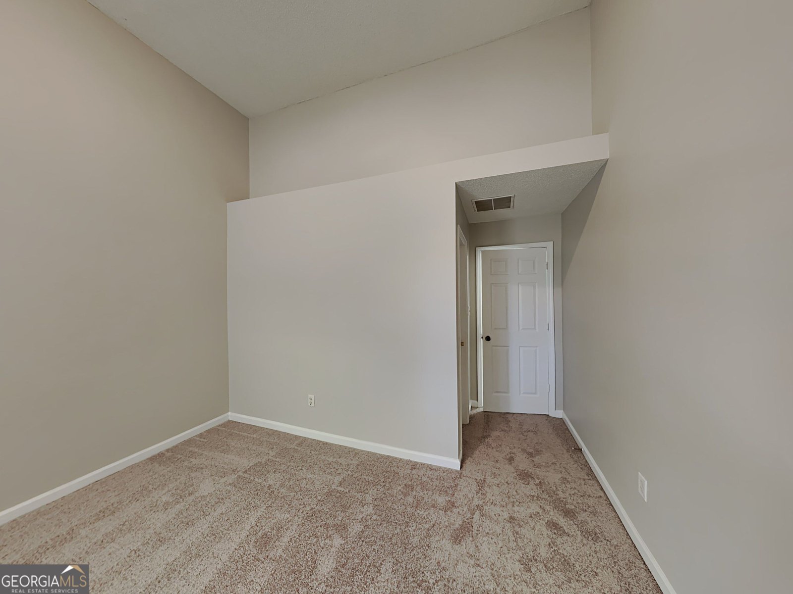 2440 Vine Street Union City - Photo 16