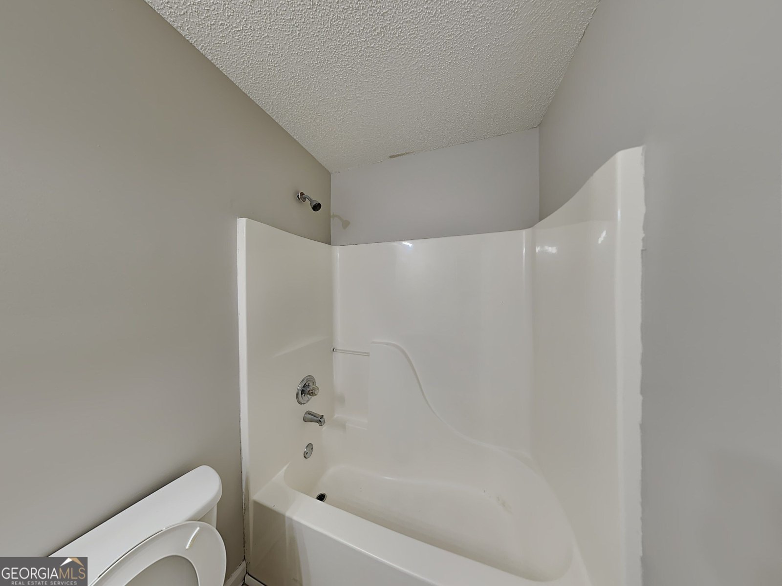 2440 Vine Street Union City - Photo 8