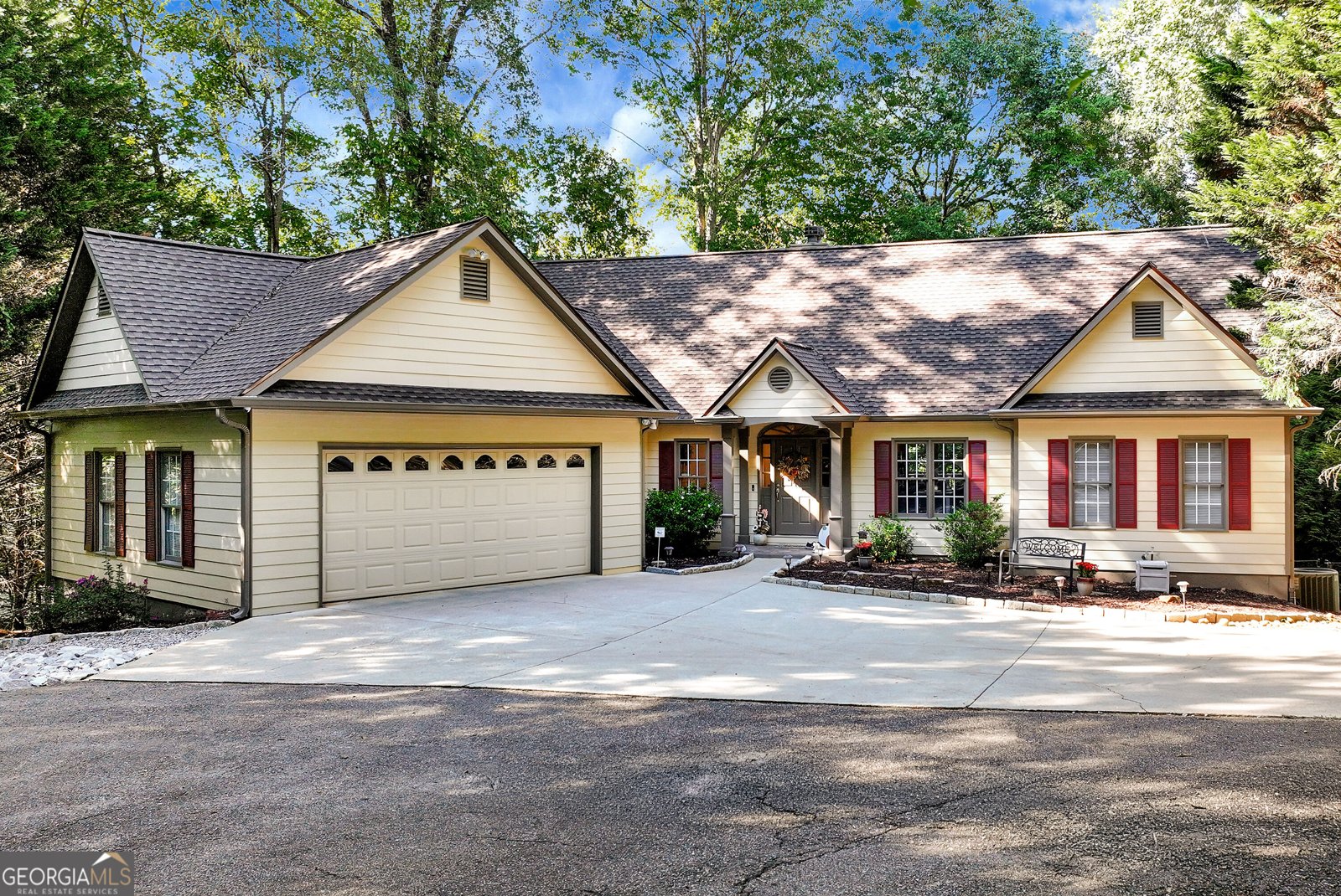 55 Sundown Way Dawsonville - main photo