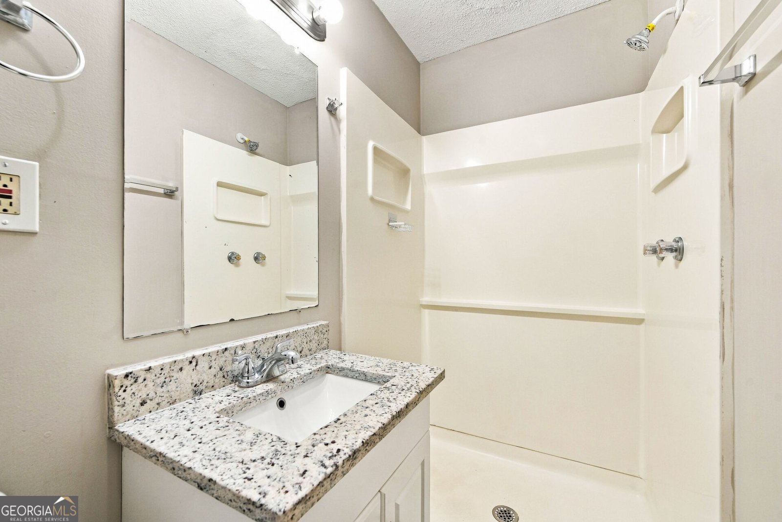 6635 Biscayne Way Douglasville - Photo 10